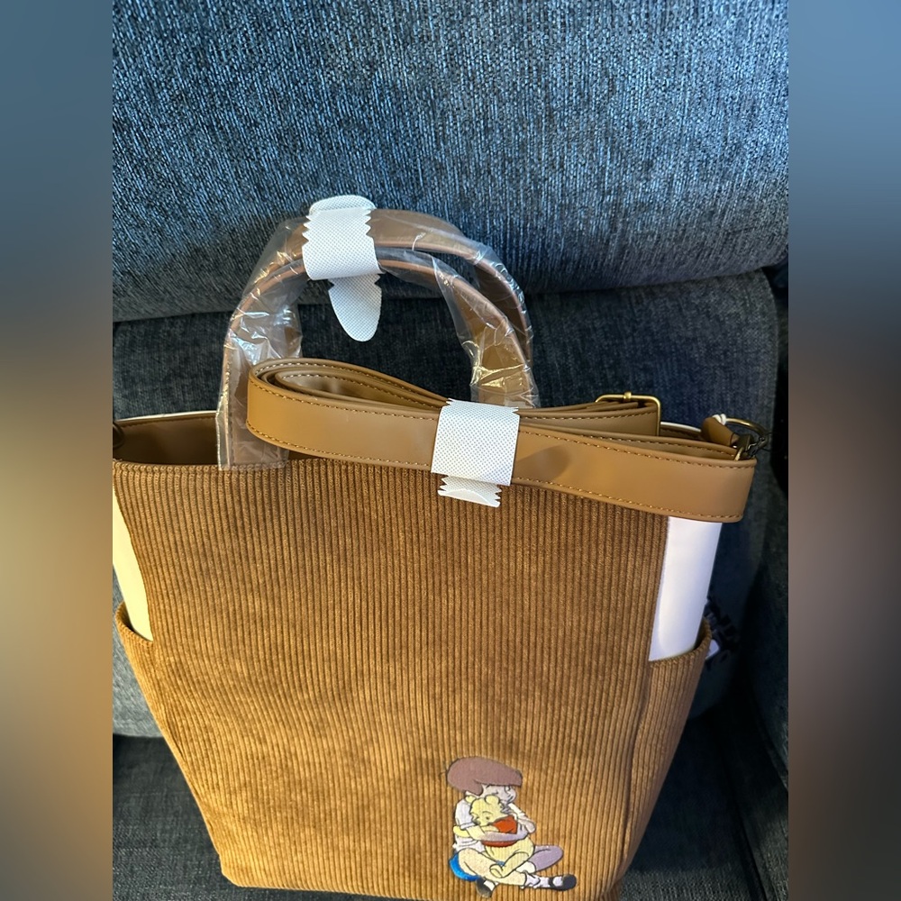 Loungefly Winnie the Pooh Corduroy Strolling Tote - Cream & Brown - Picture 3 of 6